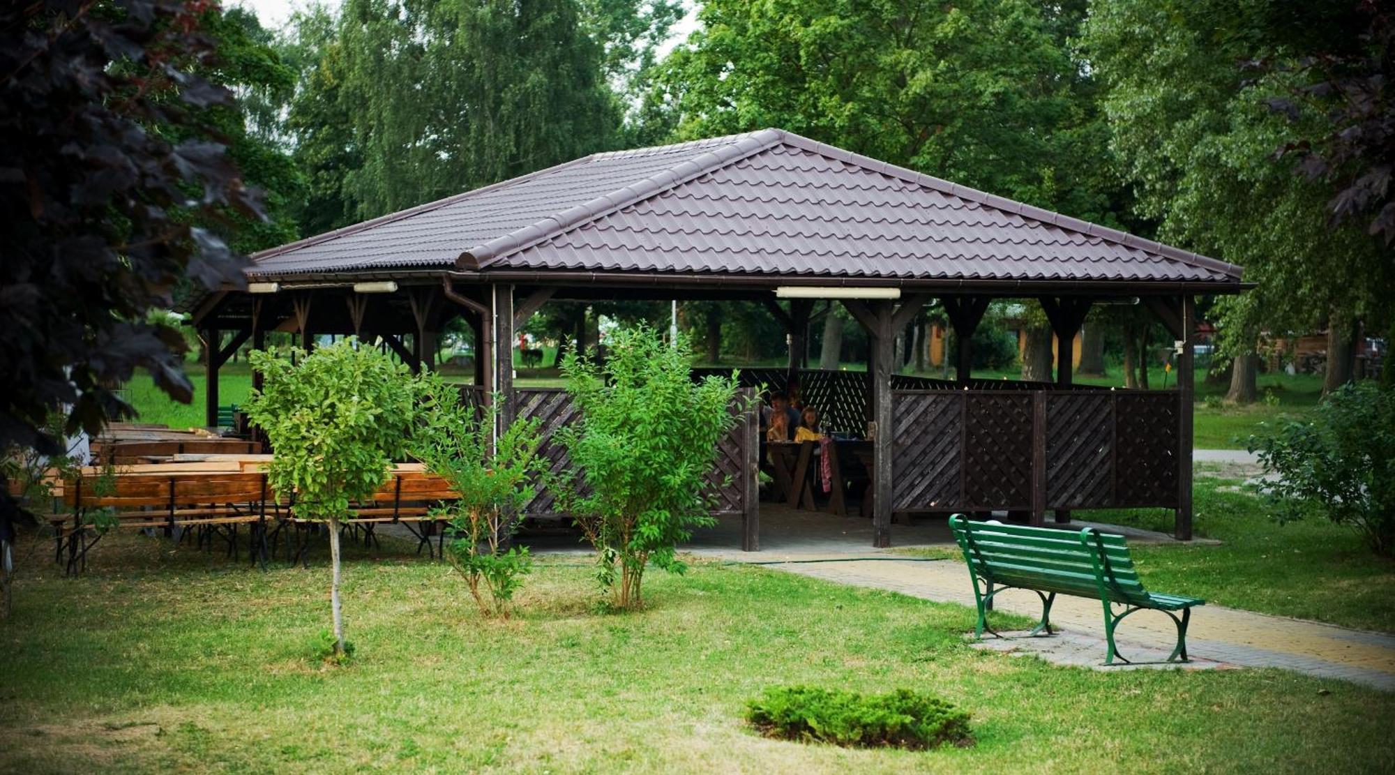 מידזיזדרויה Hotel Wolin מראה חיצוני תמונה