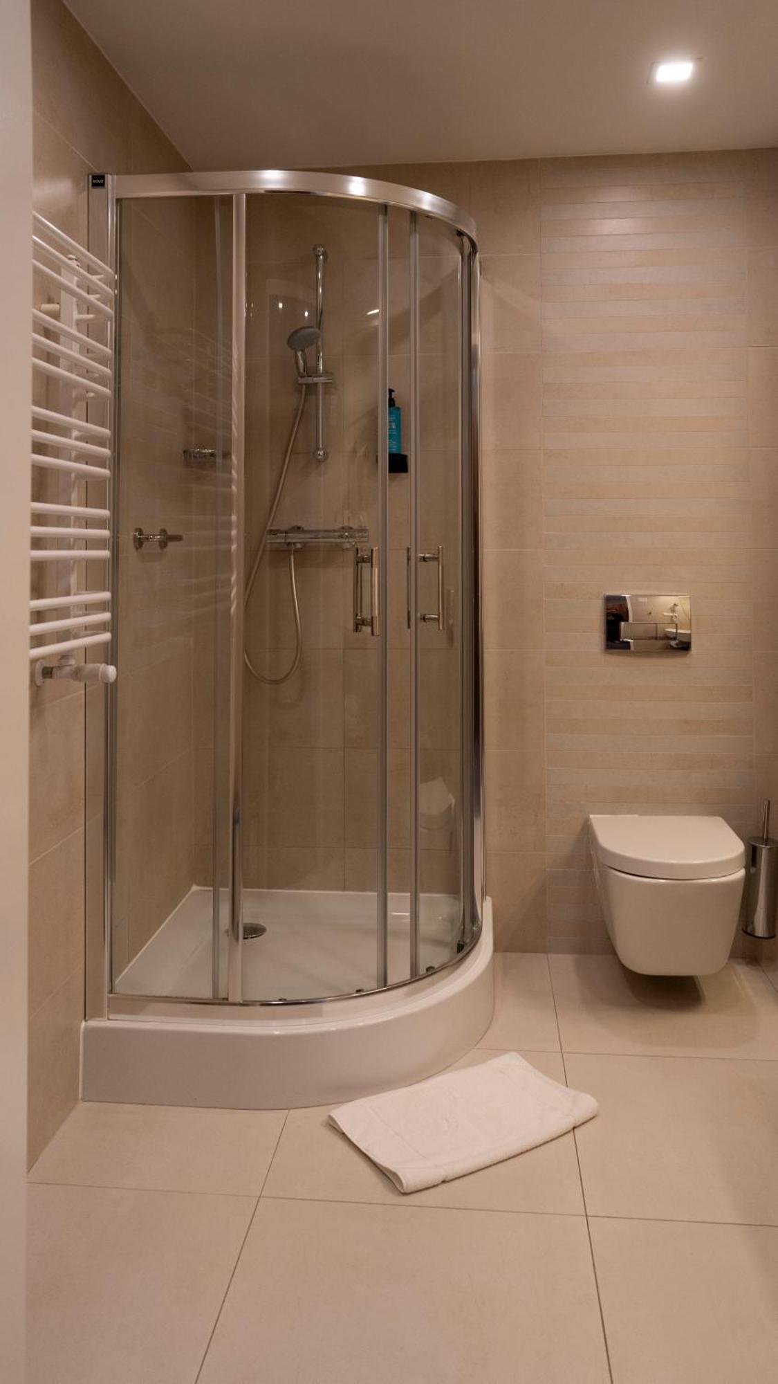 מידזיזדרויה Hotel Wolin מראה חיצוני תמונה