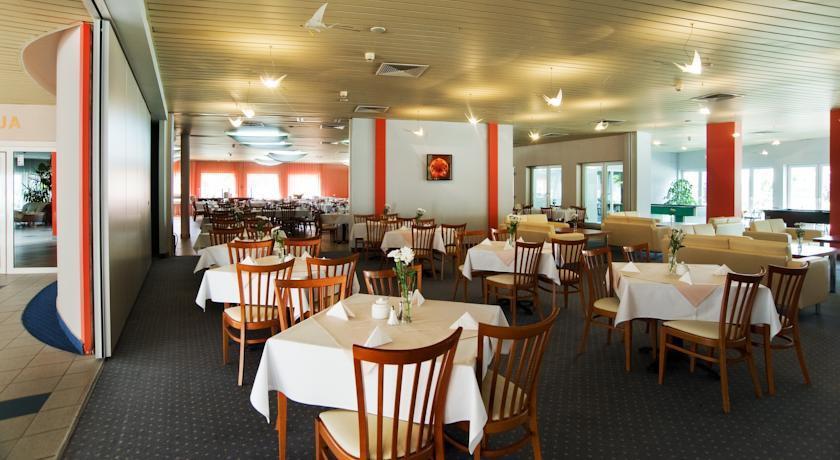 מידזיזדרויה Hotel Wolin מראה חיצוני תמונה